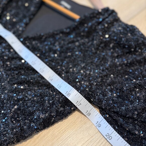 ✨ Stunning Black Sequin Cocktail Dress ✨ - Picture 14 of 15
